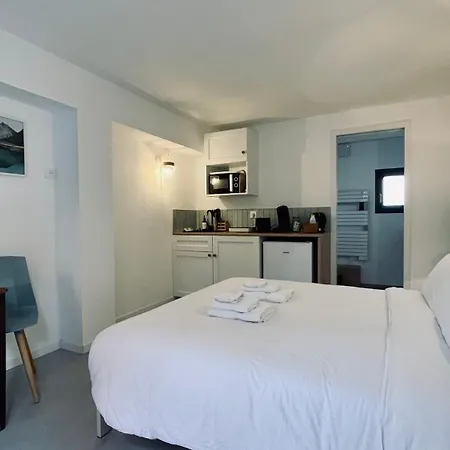 Le De La Apartment *