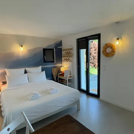 Le De La Apartment *